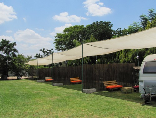 קרוואן על הנחל